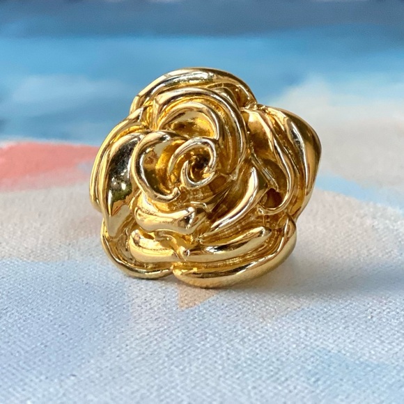 VTG ST. JOHN 24K Gold Plated Camellia Rose Ring Size 8 *RARE* - Picture 5 of 5